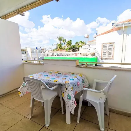 Central Square Nomadic *